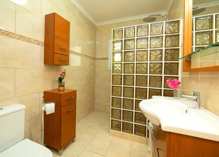 Alexia By Interhome