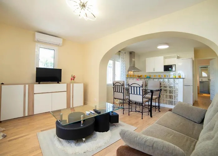 Alexia By Interhome * Benissa