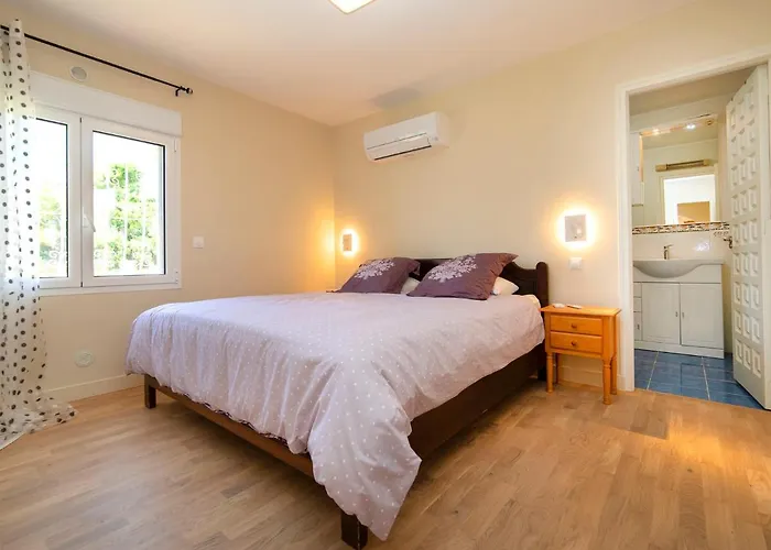 Alexia By Interhome